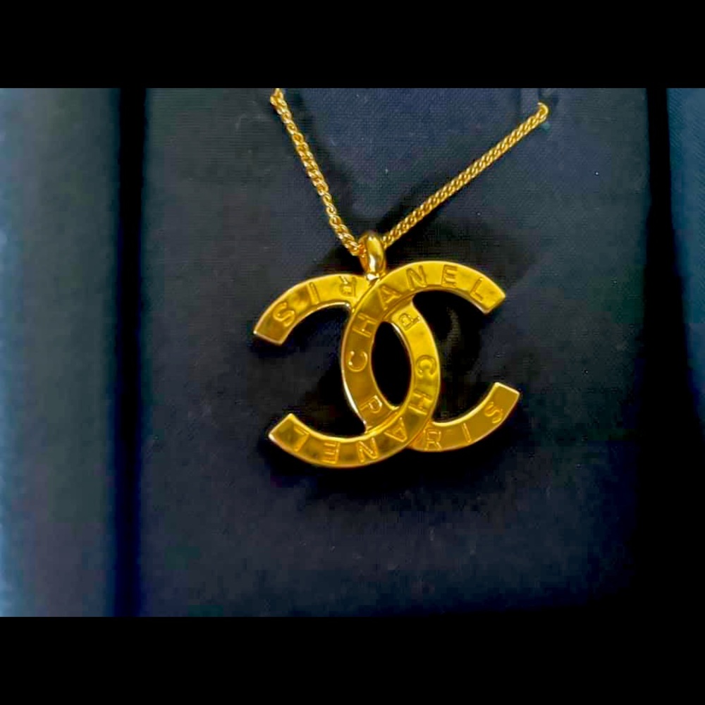 SOLD Chanel metal Paris CC pendant necklace
